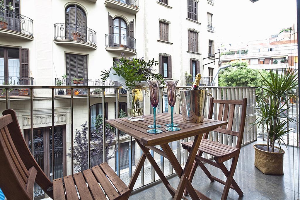 Apartment Barcelona Rentals - Sarria Apartments Near Center Eksteriør billede