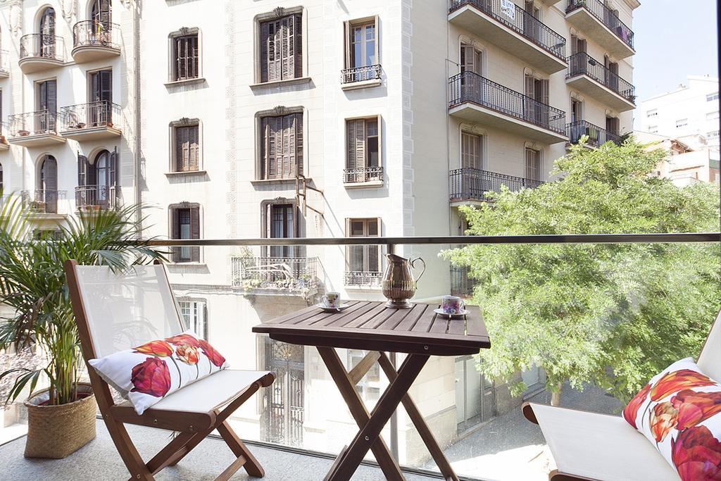 Apartment Barcelona Rentals - Sarria Apartments Near Center Eksteriør billede