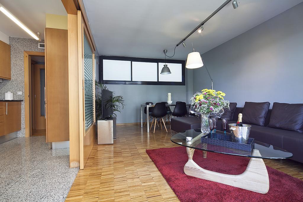 Apartment Barcelona Rentals - Sarria Apartments Near Center Eksteriør billede